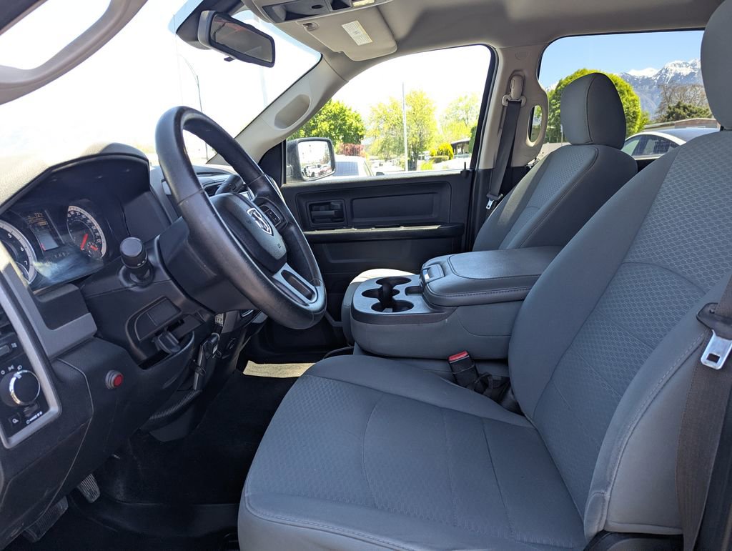 Used 2014 RAM 1500 ST w/ SXT Appearance Group AWD/4WD image 25
