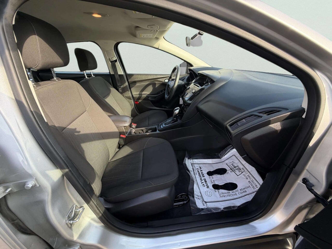 Used 2016 Ford Focus SE image 24