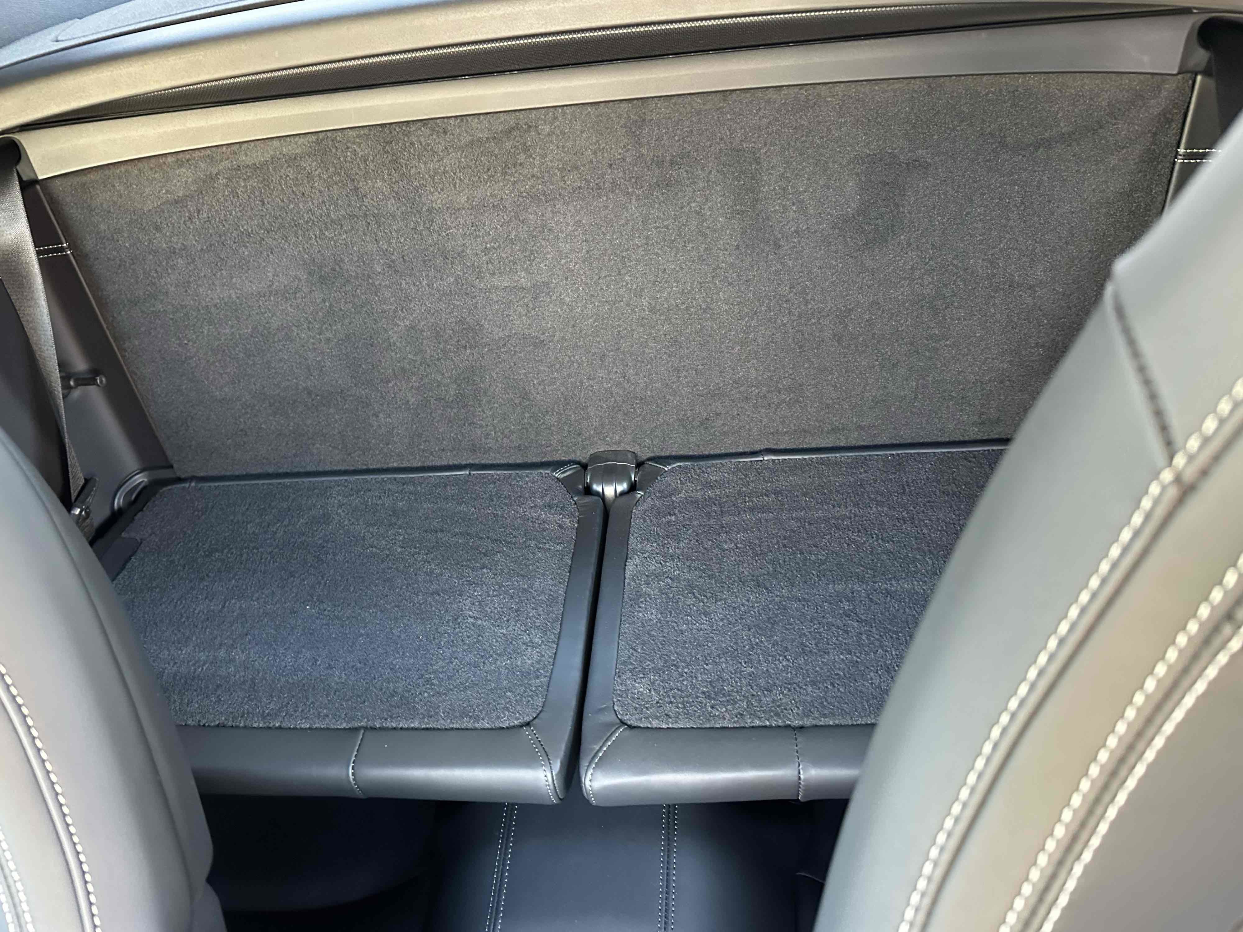 Used 2023 Porsche 911 Carrera GTS w/ Premium Package image 44