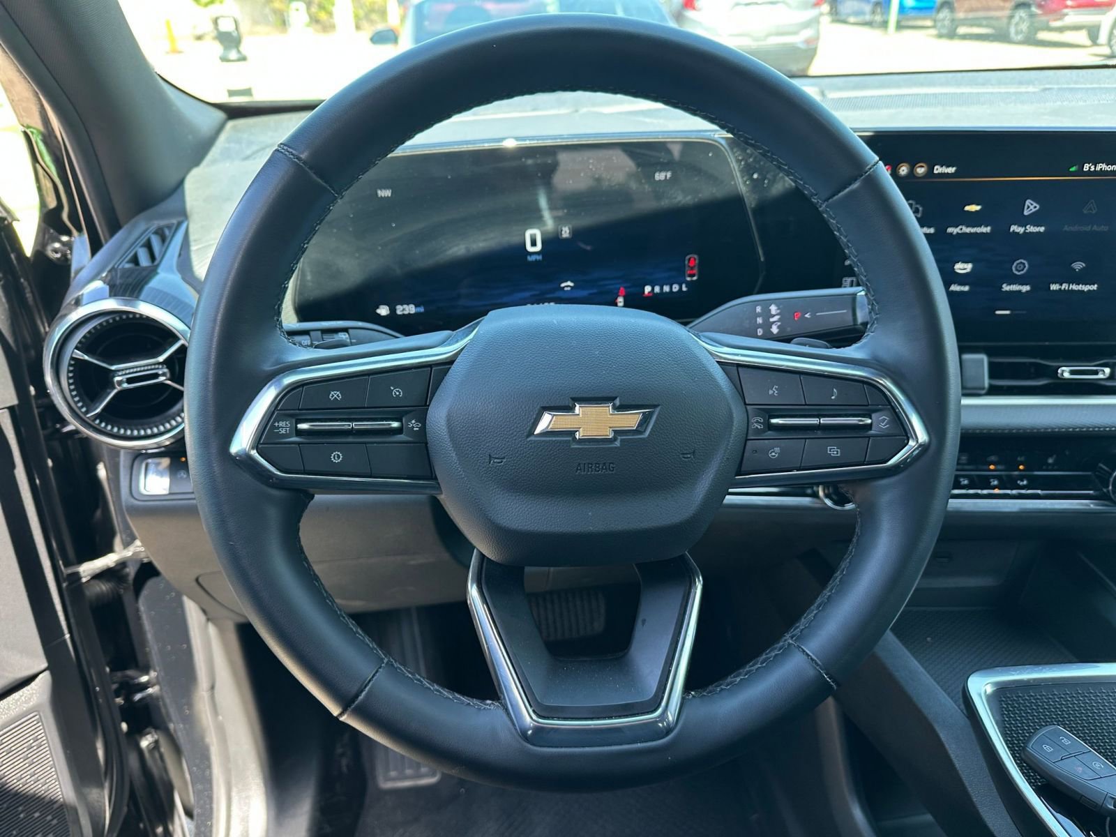 Used 2025 Chevrolet Equinox LT FWD image 28