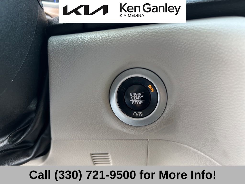 Used 2018 Chrysler Pacifica Touring-L w/ Premium Audio Group image 37