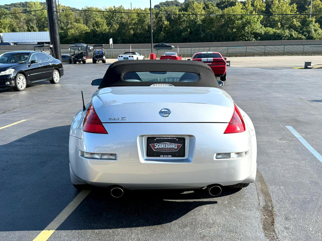Used 2006 Nissan 350Z Touring image 4