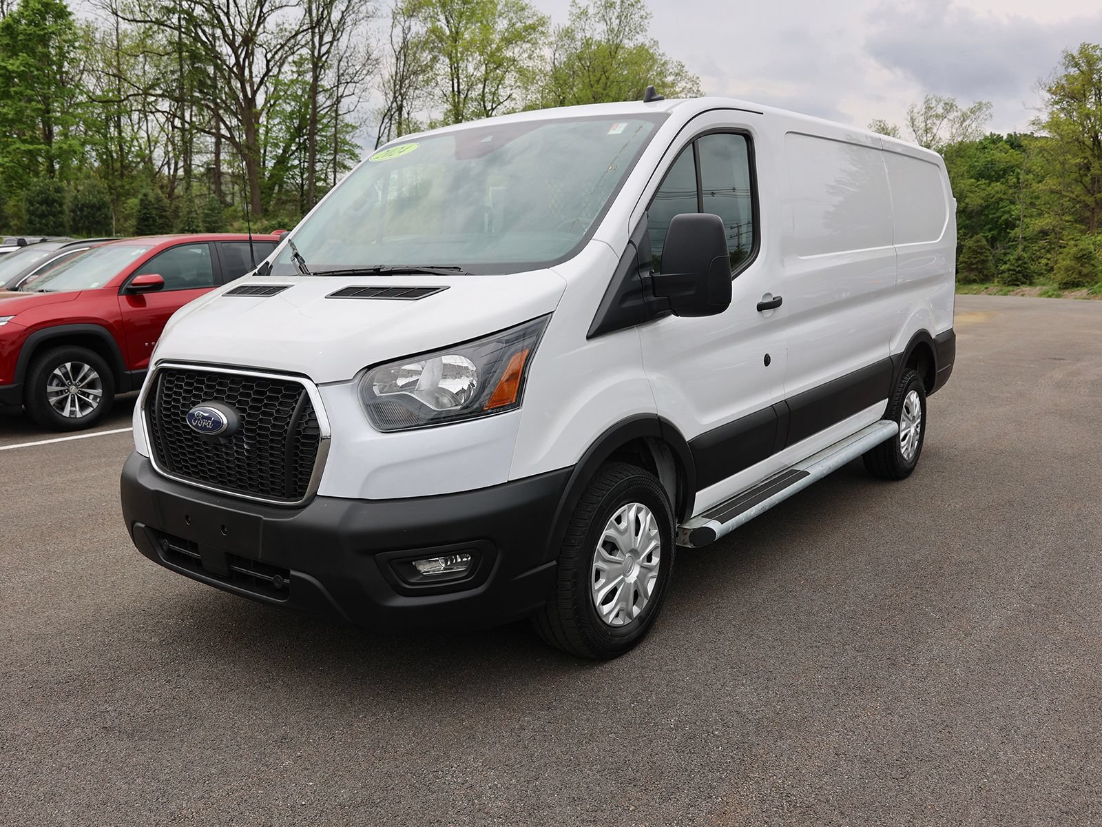 Used 2024 Ford Transit 250 Low Roof w/ Exterior Upgrade Package RWD image 3