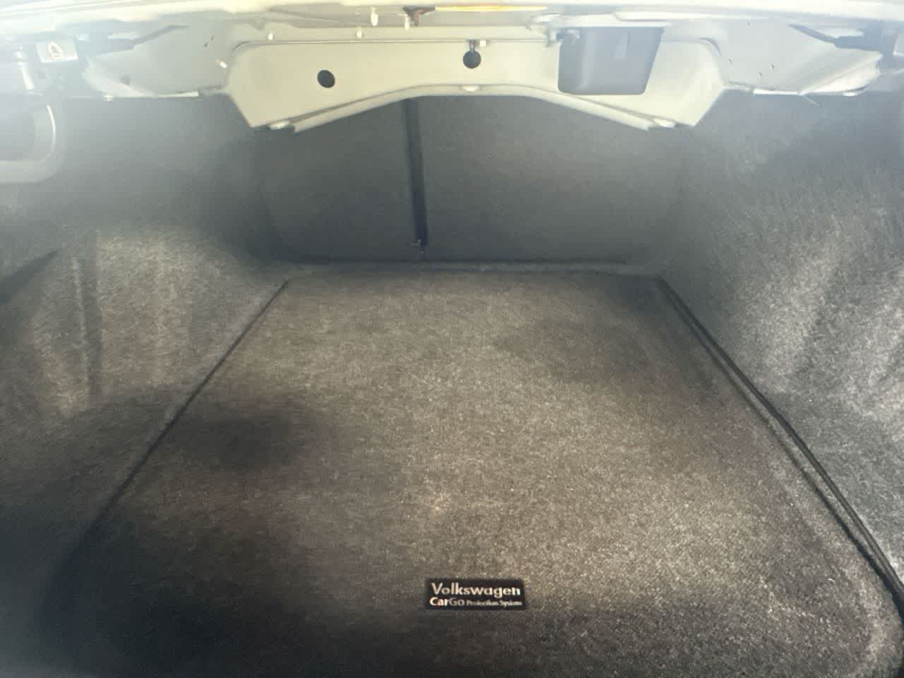 Used 2022 Volkswagen Jetta SE w/ Panoramic Sunroof Package FWD image 25