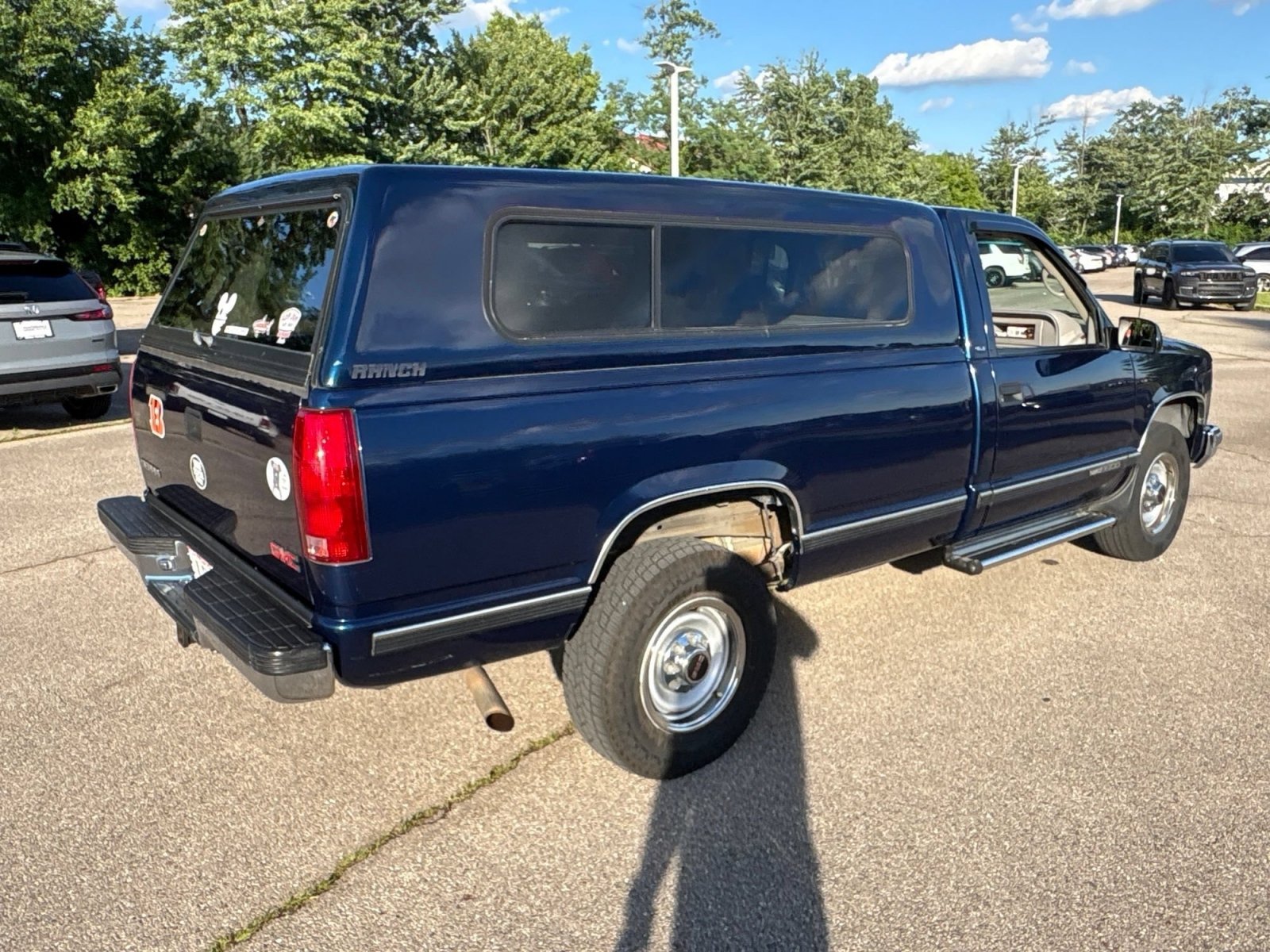 Used 1999 GMC Sierra 2500 2WD Regular Cab HD w/ Marketing Option Pkg 3 image 14