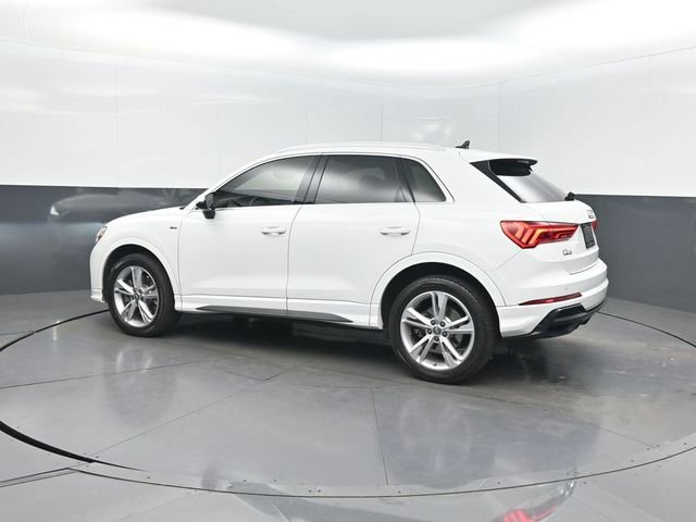 Used 2019 Audi Q3 2.0T Premium Plus w/ Premium Plus Package AWD/4WD image 37