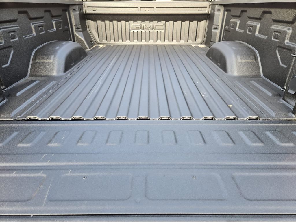 Used 2025 GMC Sierra 2500 SLE w/ SLE Value Package; image 30