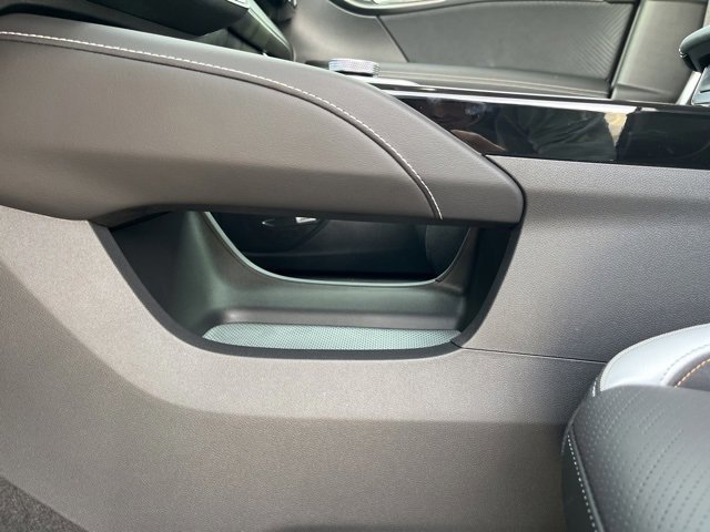 New 2025 Buick Envision Sport Touring image 17