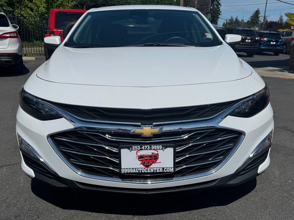 Used 2023 Chevrolet Malibu LS w/ Driver Confidence Package FWD image 2