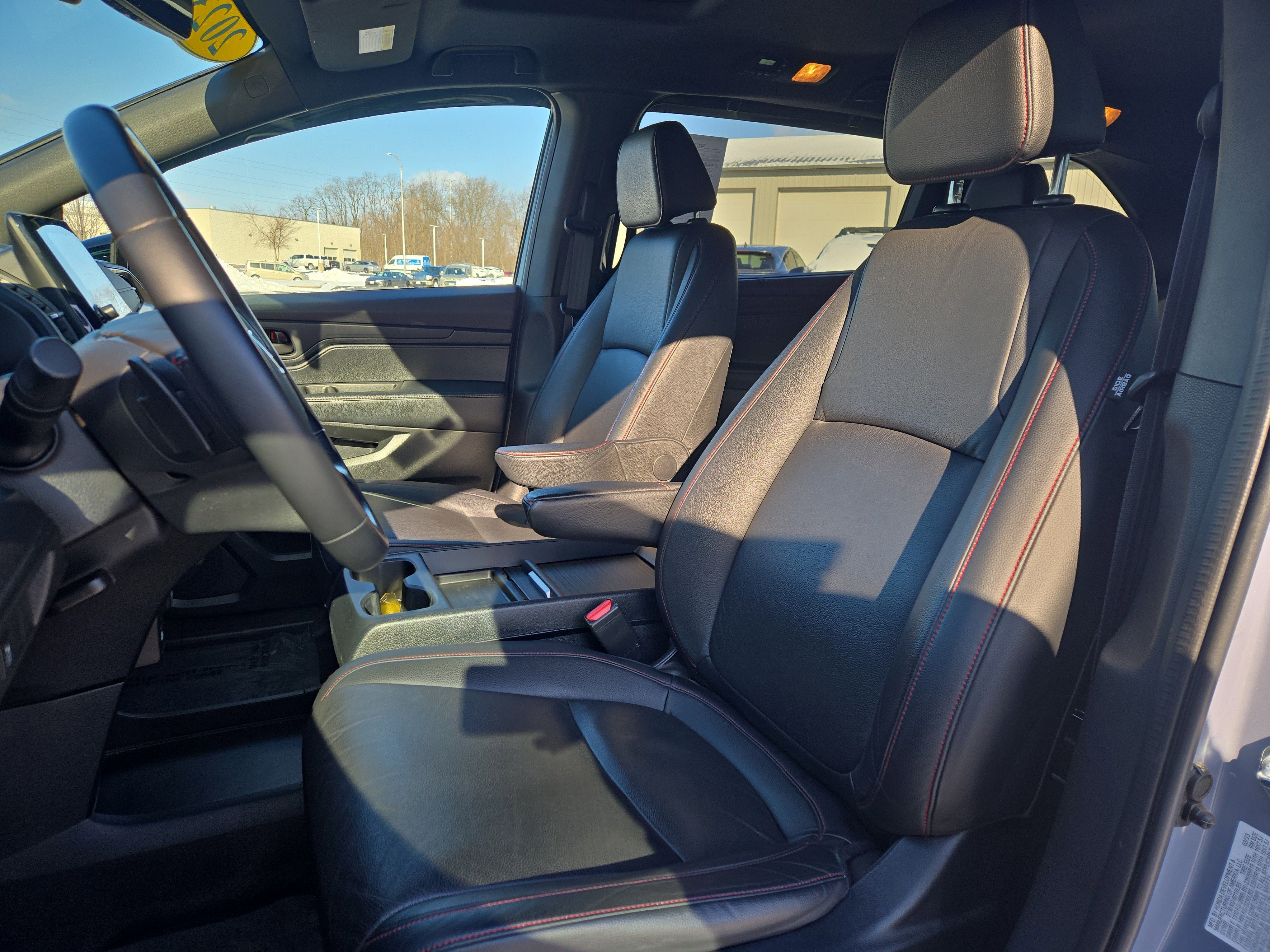 Used 2023 Honda Odyssey Sport image 13