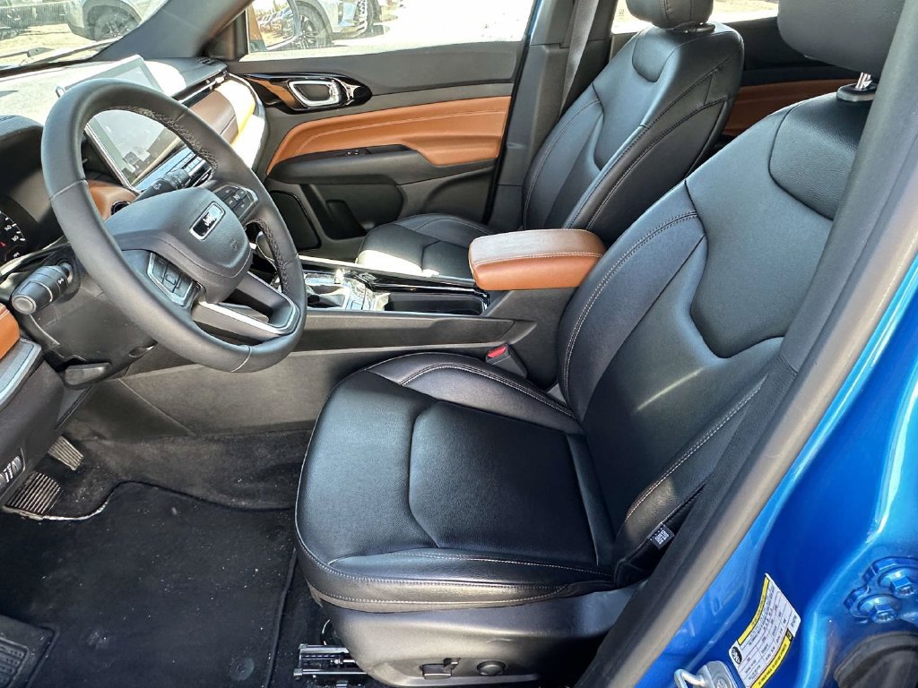 Used 2024 Jeep Compass Limited AWD/4WD image 18