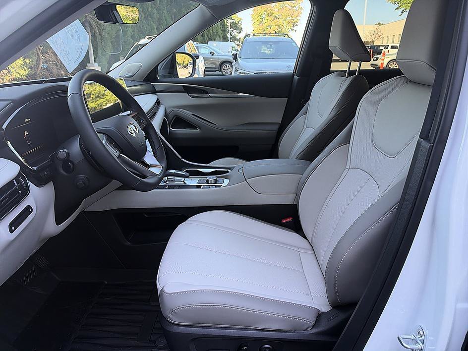 New 2027 INFINITI QX60 Luxe AWD/4WD image 11