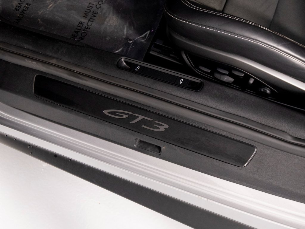 Certified 2022 Porsche 911 GT3 image 34