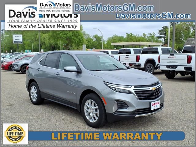 Used 2024 Chevrolet Equinox LT w/ LPO, Floor Liner Package AWD/4WD image 1