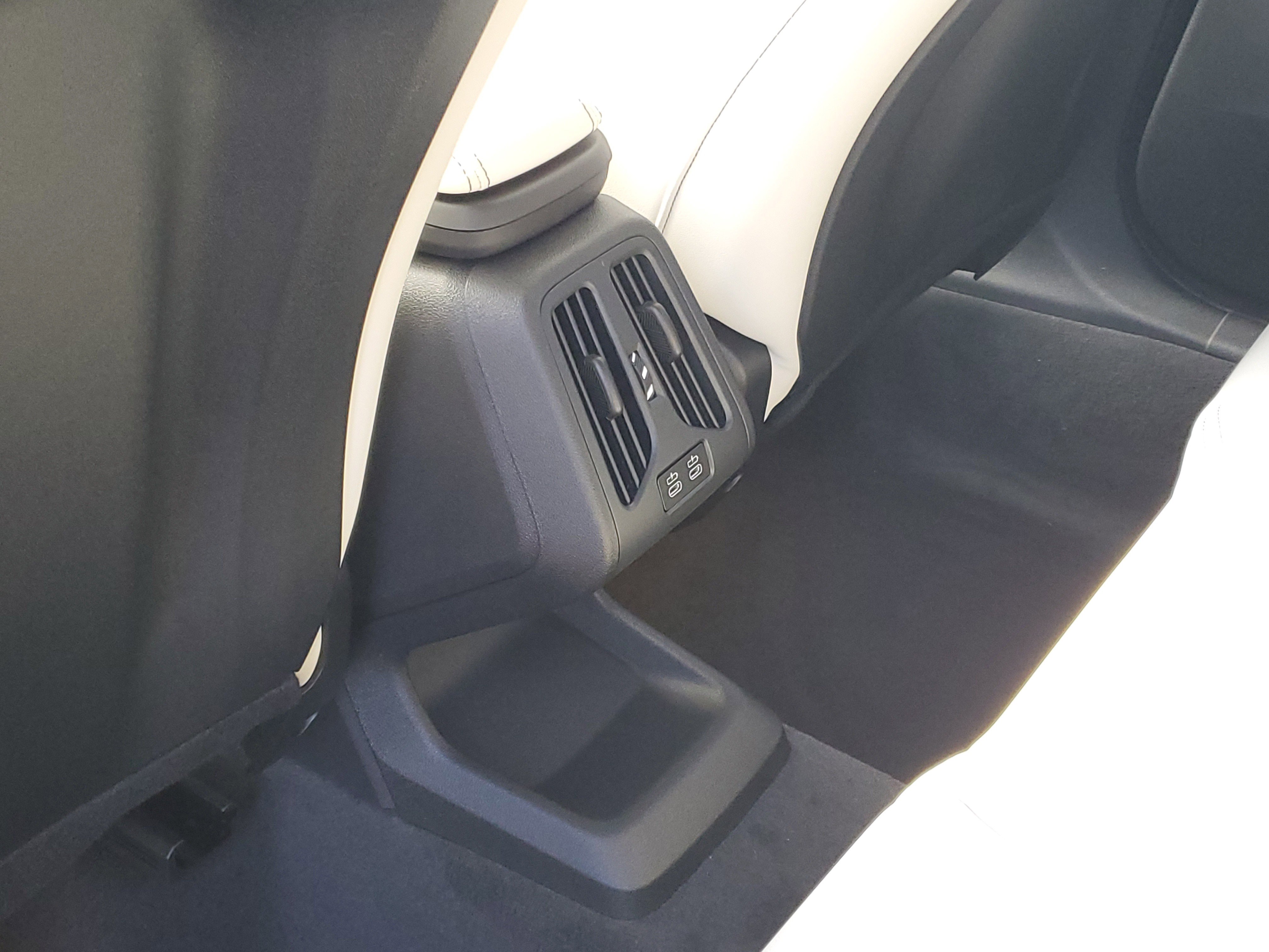 New 2026 BMW X1 xDrive28i w/ Technology Package image 26