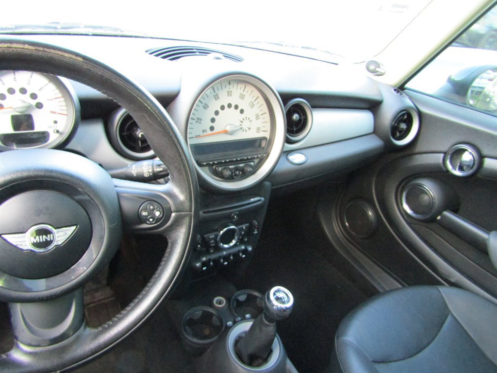 Used 2011 MINI Cooper Clubman image 7