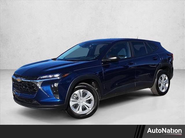 Used 2024 Chevrolet Trax LS image 1