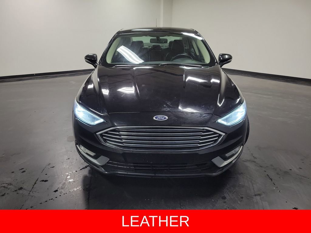 Used 2018 Ford Fusion Titanium image 2