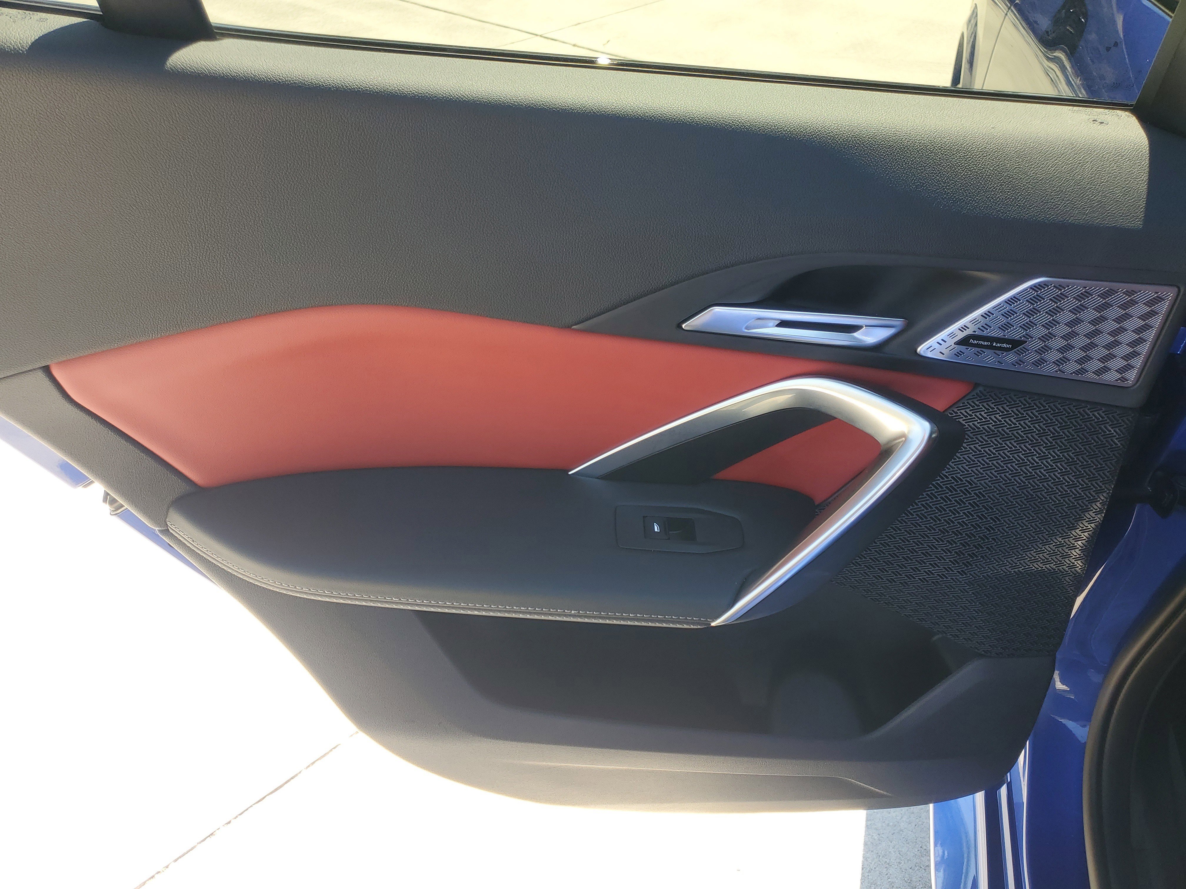 Used 2025 BMW X2 xDrive28i w/ Premium Package image 18