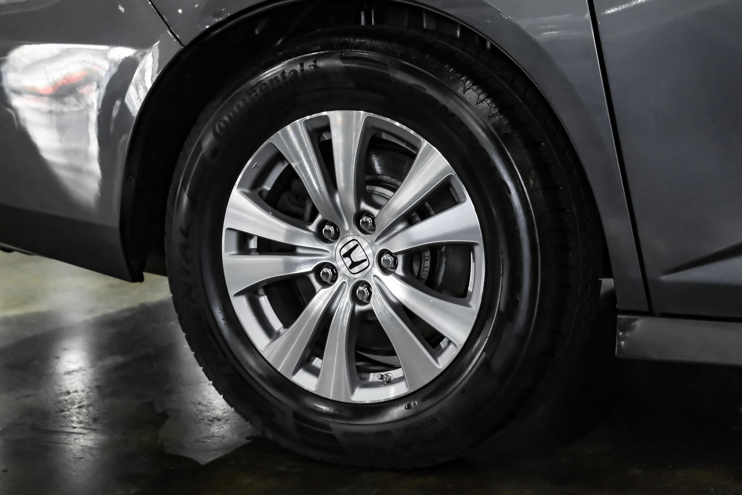 Used 2017 Honda Odyssey EX-L image 52