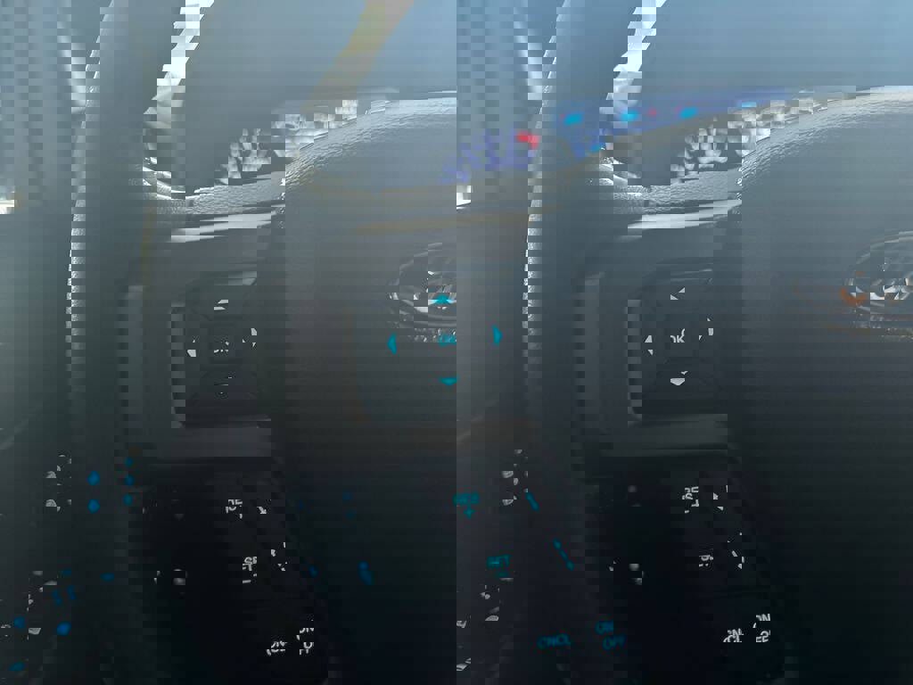 Used 2019 Ford Expedition XLT w/ Equipment Group 202A image 9