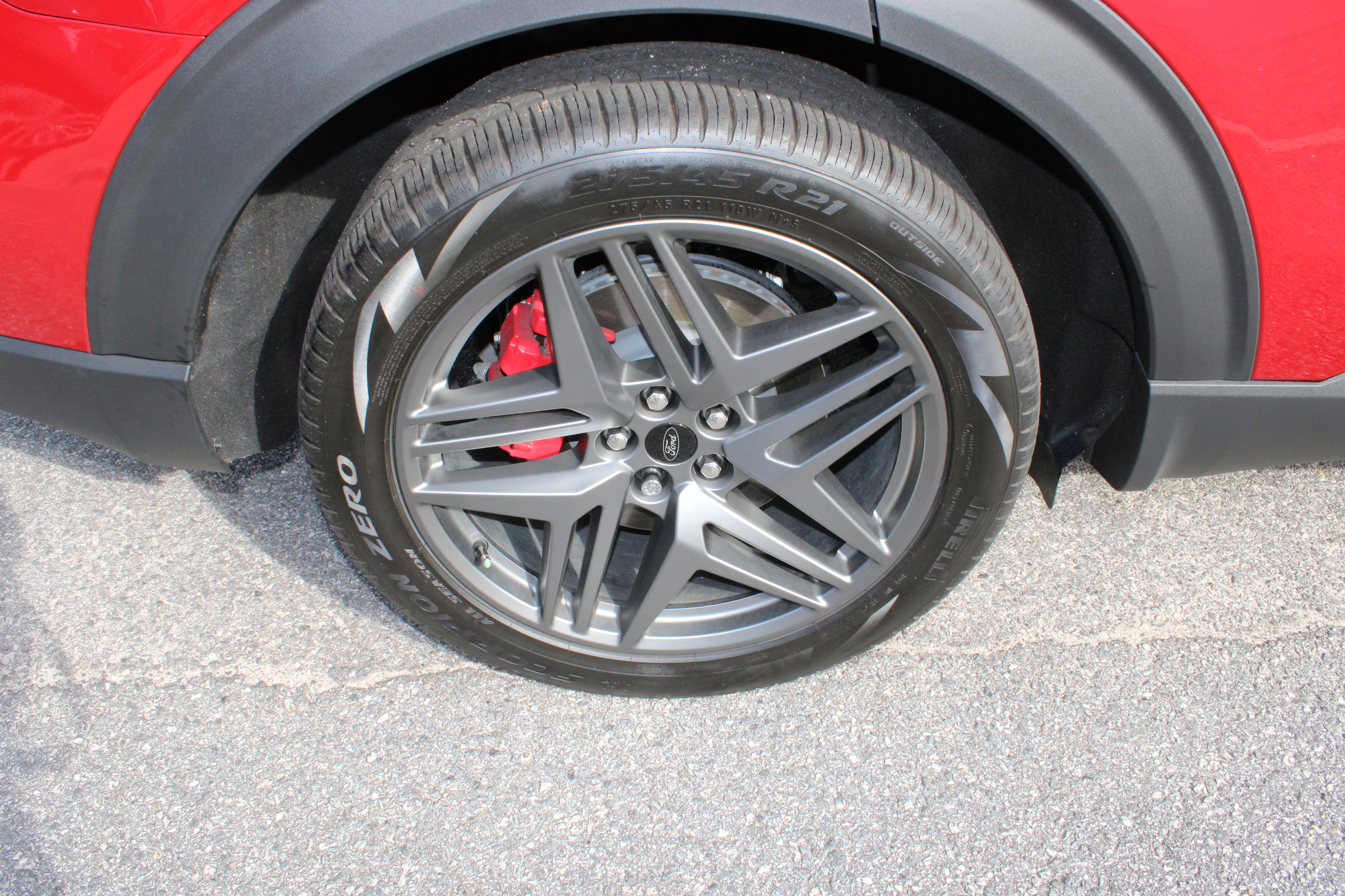 Used 2026 Ford Explorer ST-Line w/ ST-Line Street Pack RWD image 12