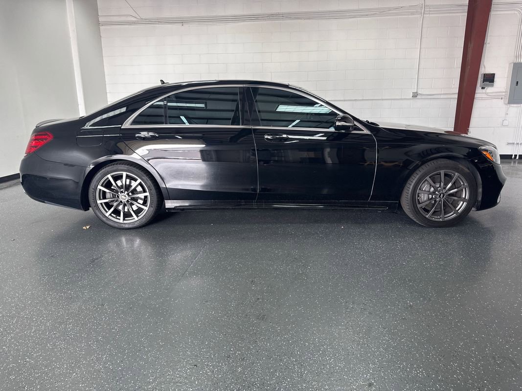 Used 2019 Mercedes-Benz S 560 4MATIC Sedan image 3