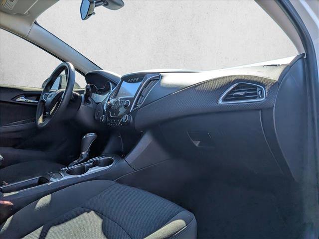 Used 2017 Chevrolet Cruze LT w/ Sun And Sound Package image 22