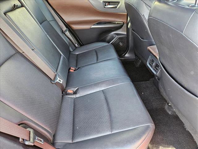 Used 2021 Toyota Venza Limited image 19