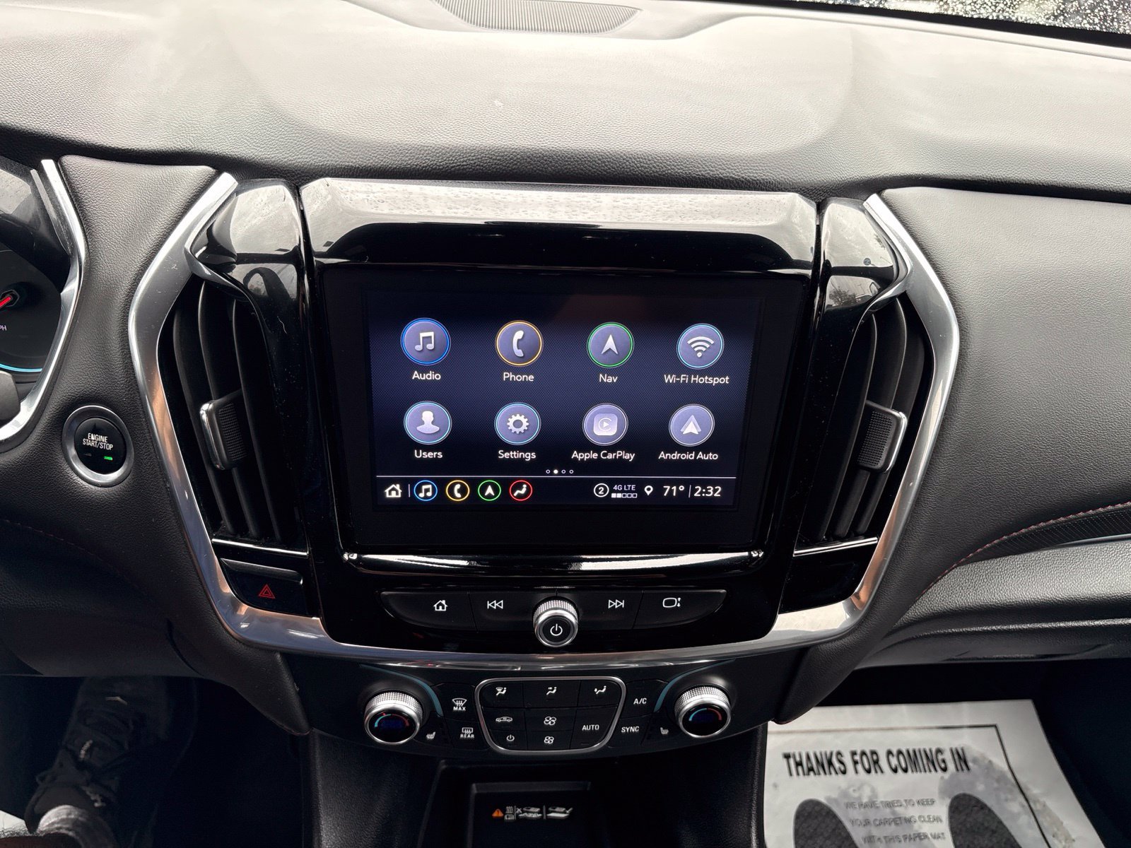Used 2024 Chevrolet Traverse RS FWD image 33