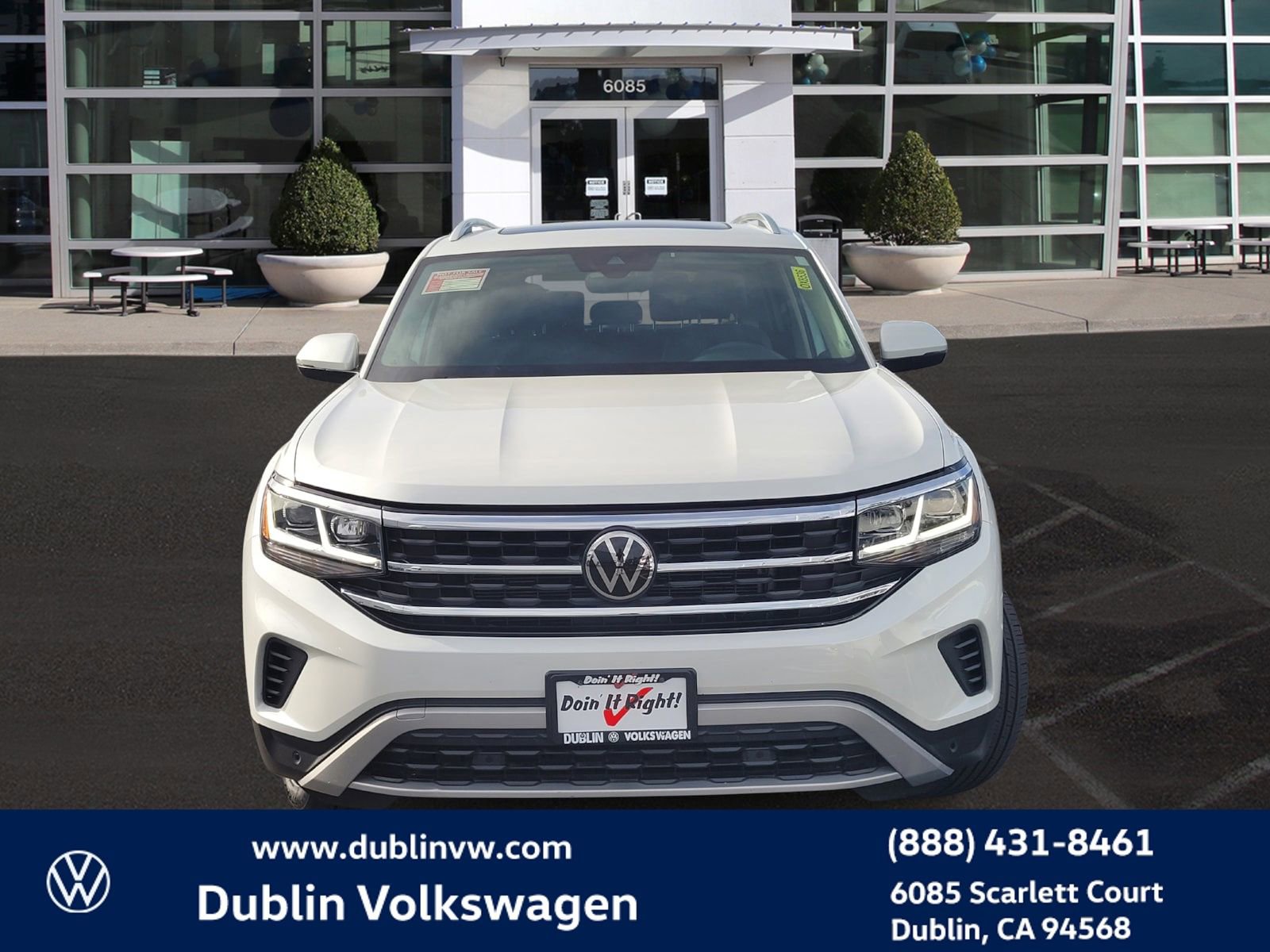 Certified 2023 Volkswagen Atlas SEL image 2