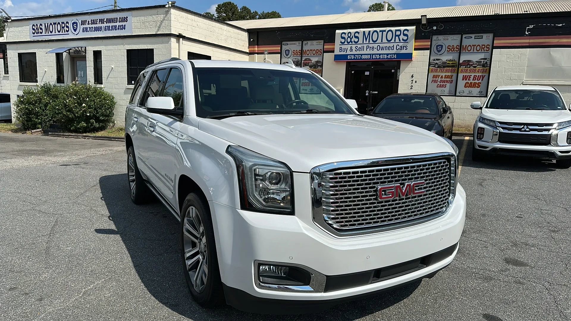 Used 2017 GMC Yukon Denali w/ Open Road Package