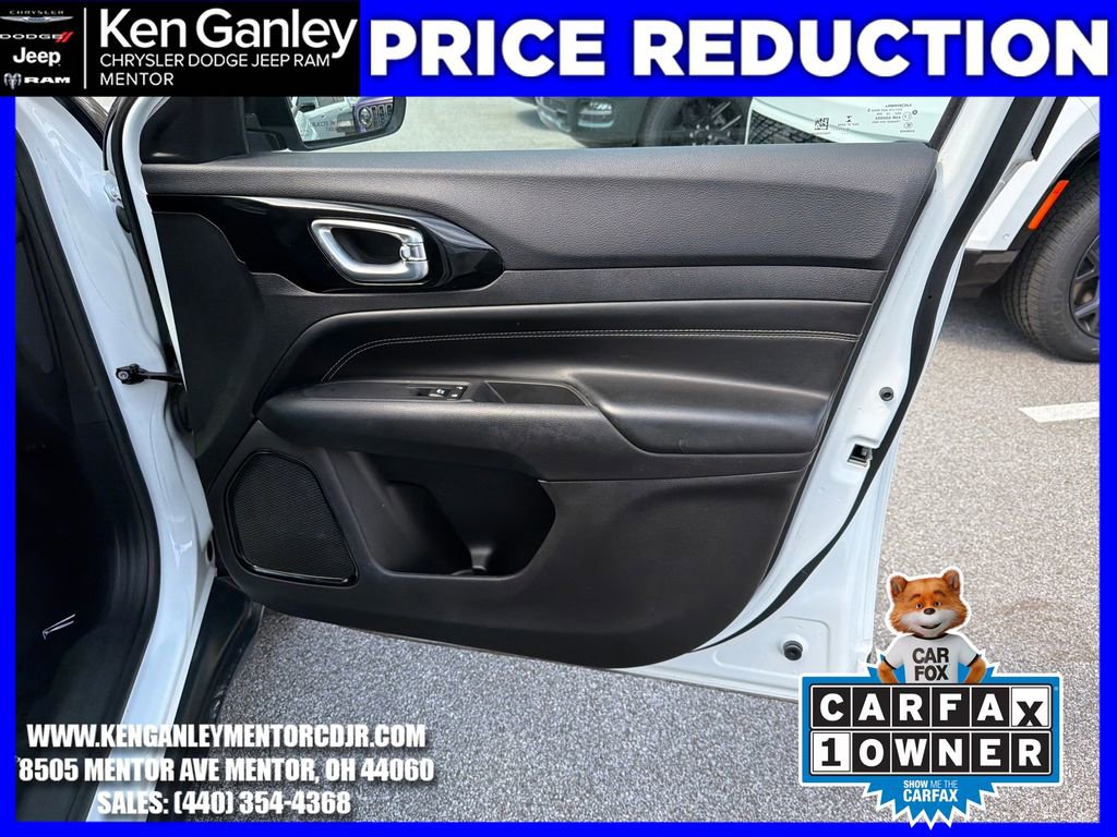 Used 2022 Jeep Compass Altitude image 23