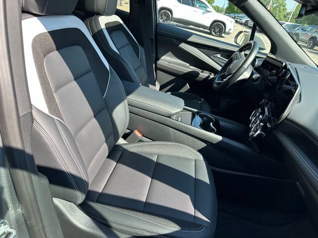 Certified 2024 Chevrolet Blazer EV LT AWD/4WD image 29