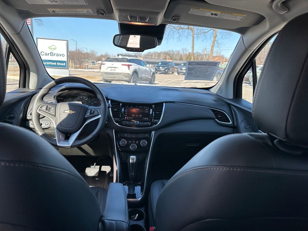 Used 2020 Chevrolet Trax Premier w/ LPO, Cargo Package image 15