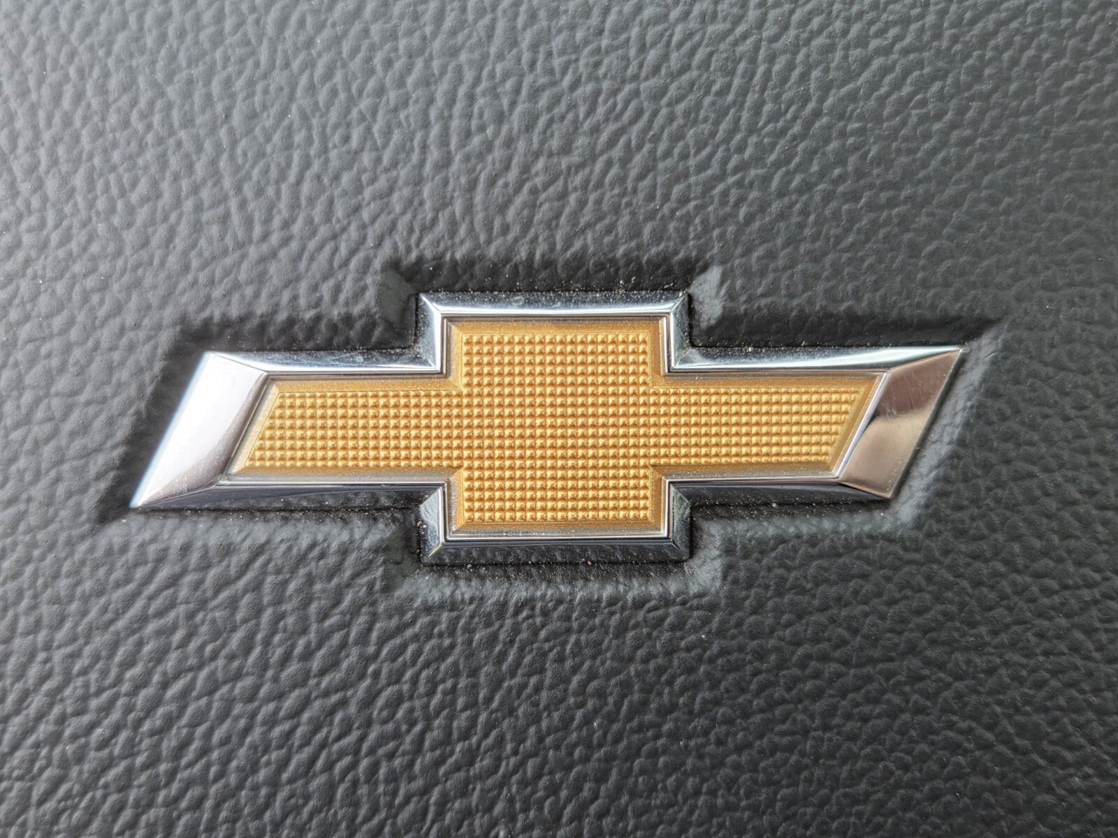 Used 2022 Chevrolet Colorado ZR2 w/ Colorado ZR2 Bison Edition AWD/4WD image 30