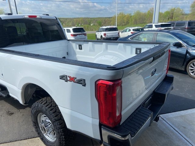 New 2025 Ford F350 XL w/ XL Off-Road Package image 29