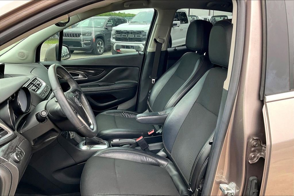 Used 2014 Buick Encore Convenience FWD image 18