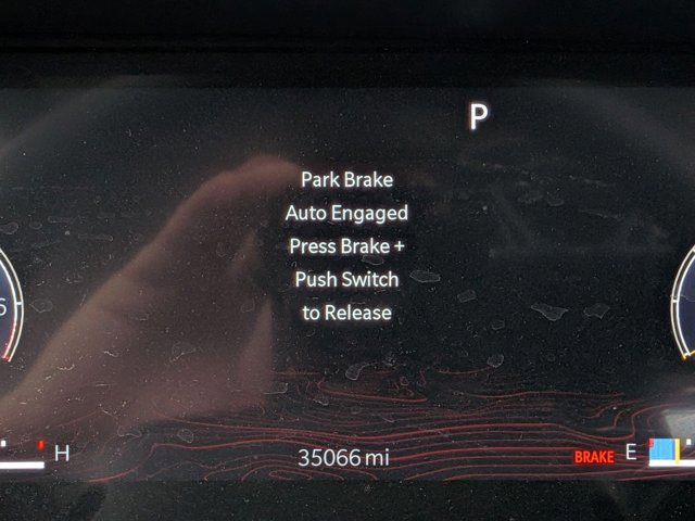 Used 2023 Jeep Grand Cherokee Limited image 7