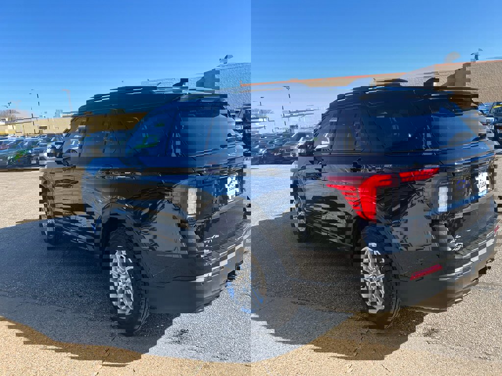 New 2026 Ford Explorer Active image 13