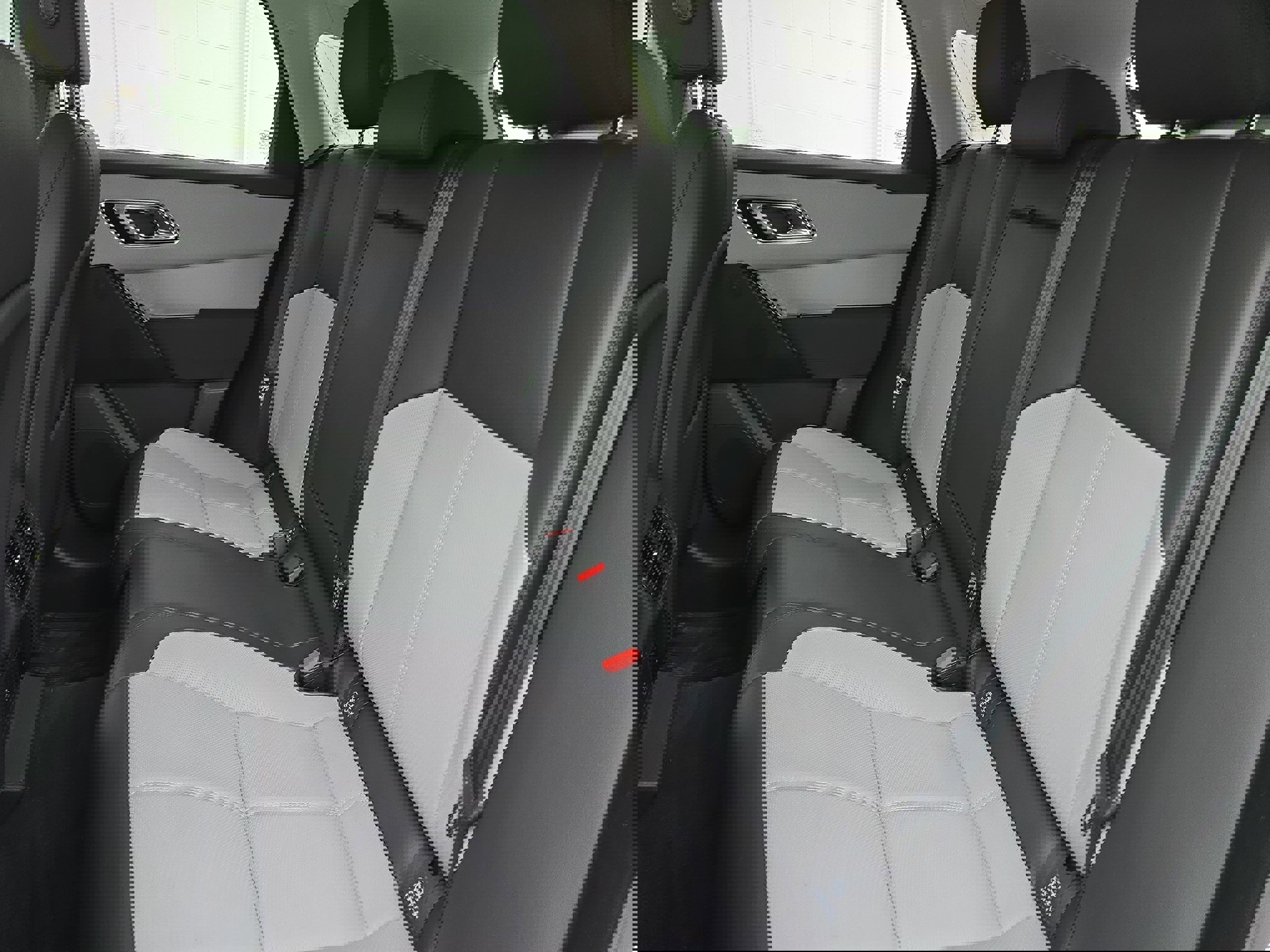 Certified 2025 Land Rover Range Rover Velar S image 14