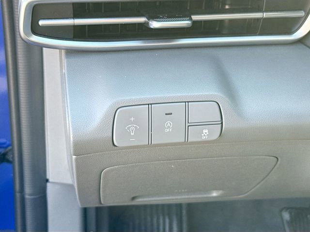 Certified 2024 Hyundai Elantra SE image 10