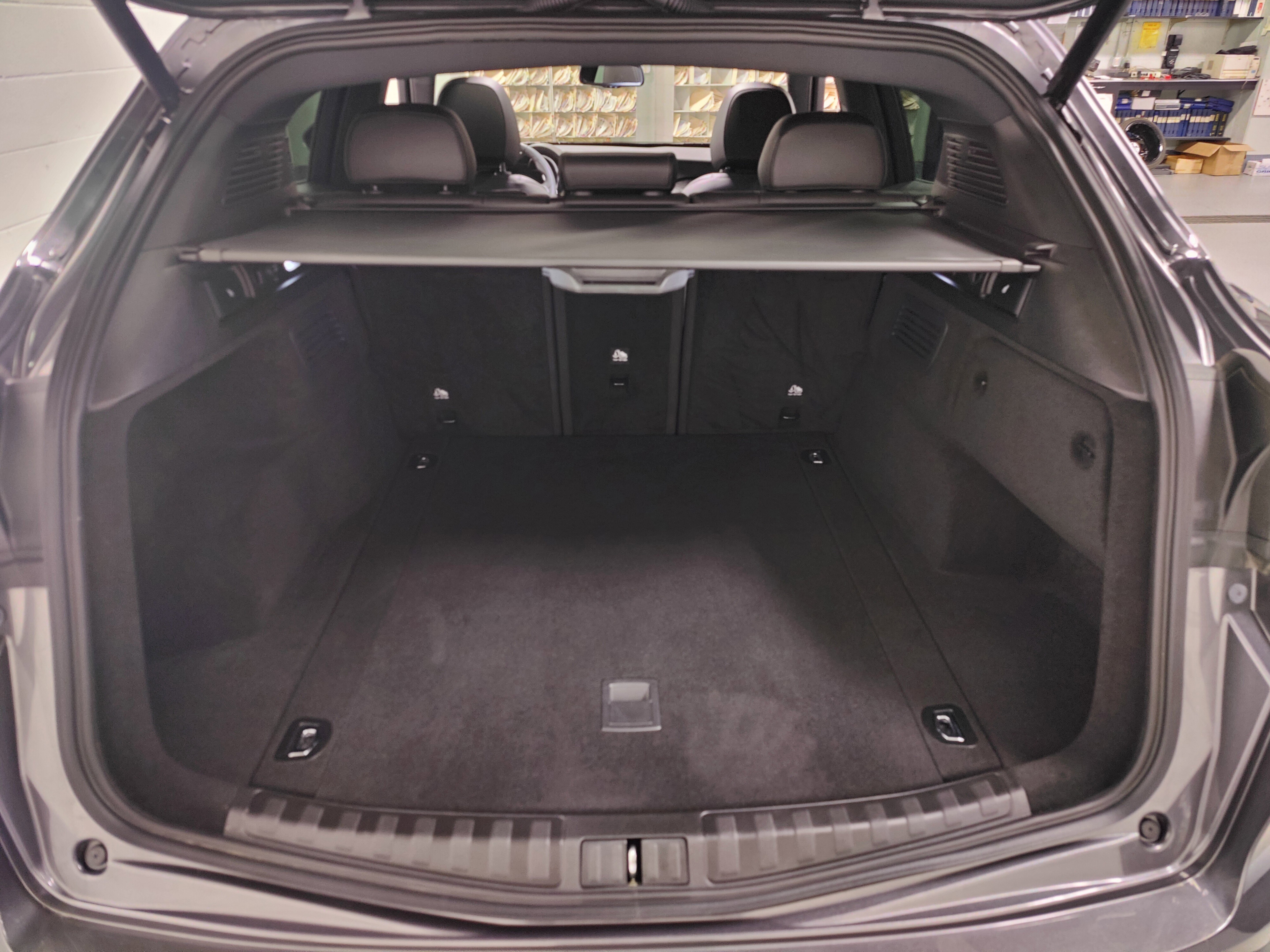 Used 2024 Alfa Romeo Stelvio Sprint image 15