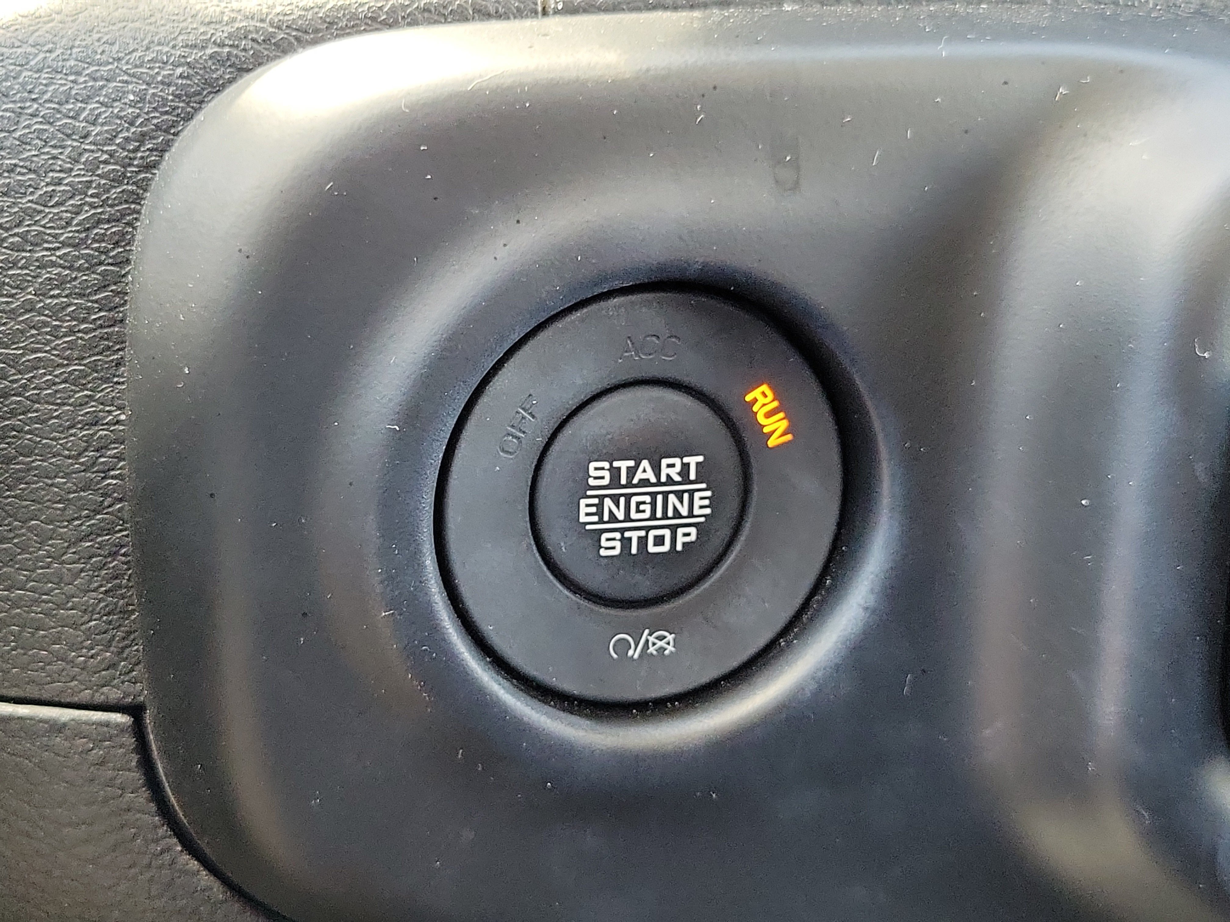 Used 2023 Jeep Wrangler Sport AWD/4WD image 28