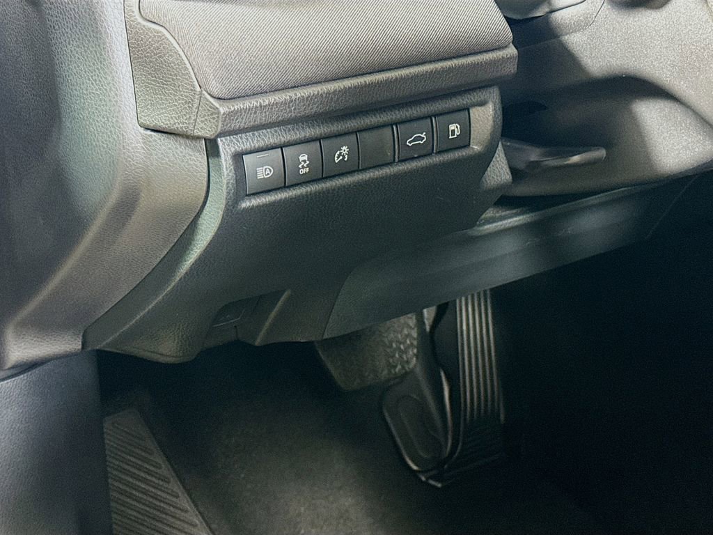 Certified 2025 Toyota Camry LE FWD image 11