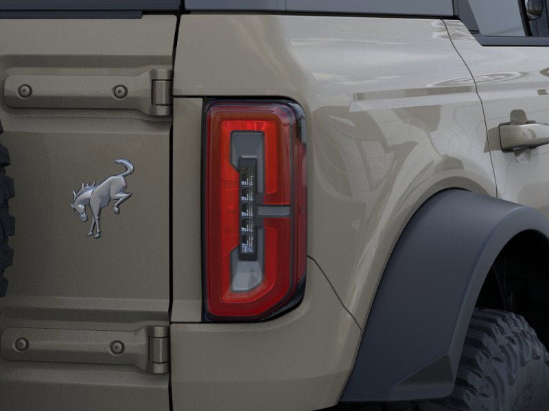 New 2025 Ford Bronco Outer Banks w/ Sasquatch Package AWD/4WD image 23