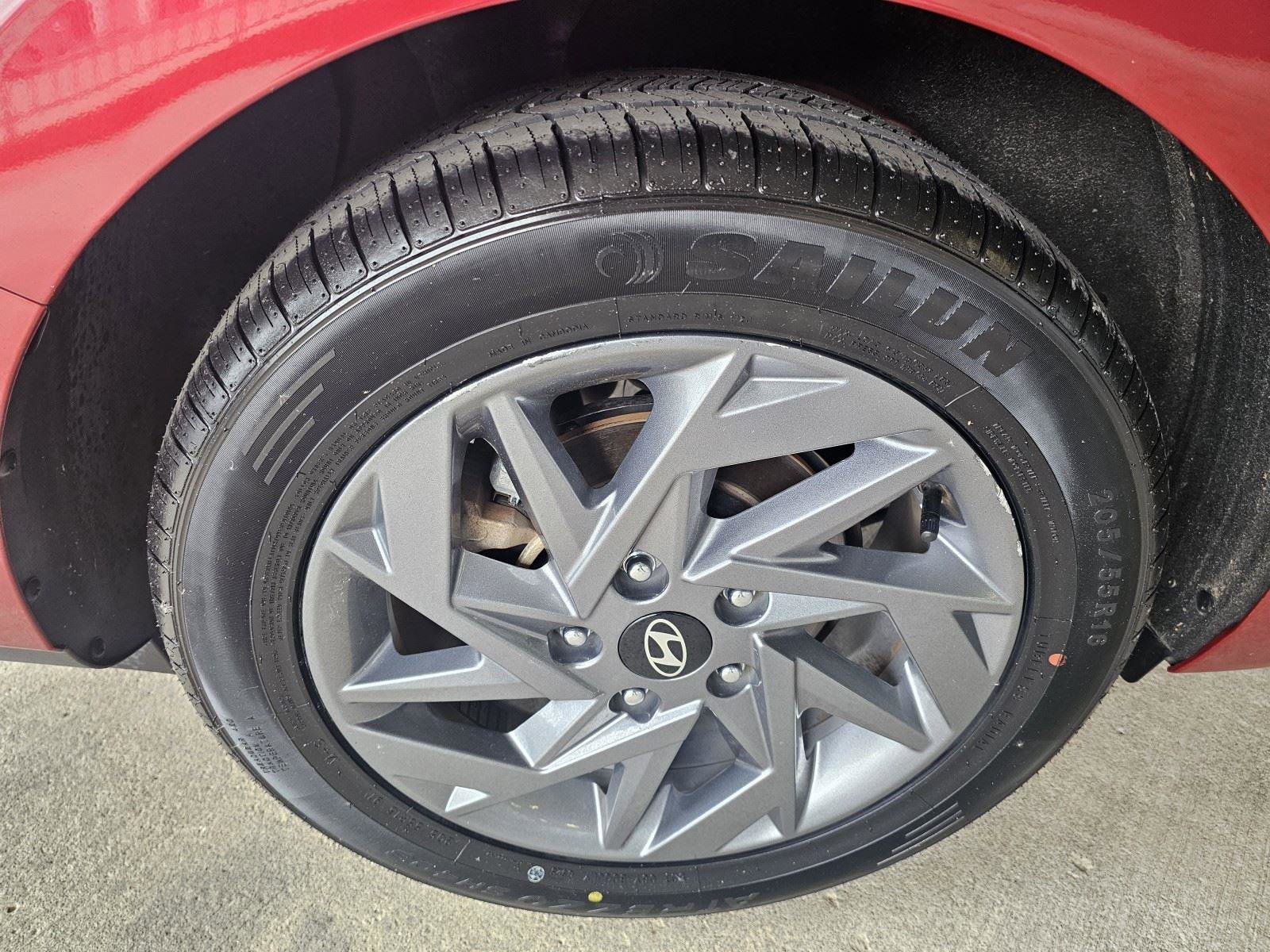 Used 2024 Hyundai Elantra SEL image 20