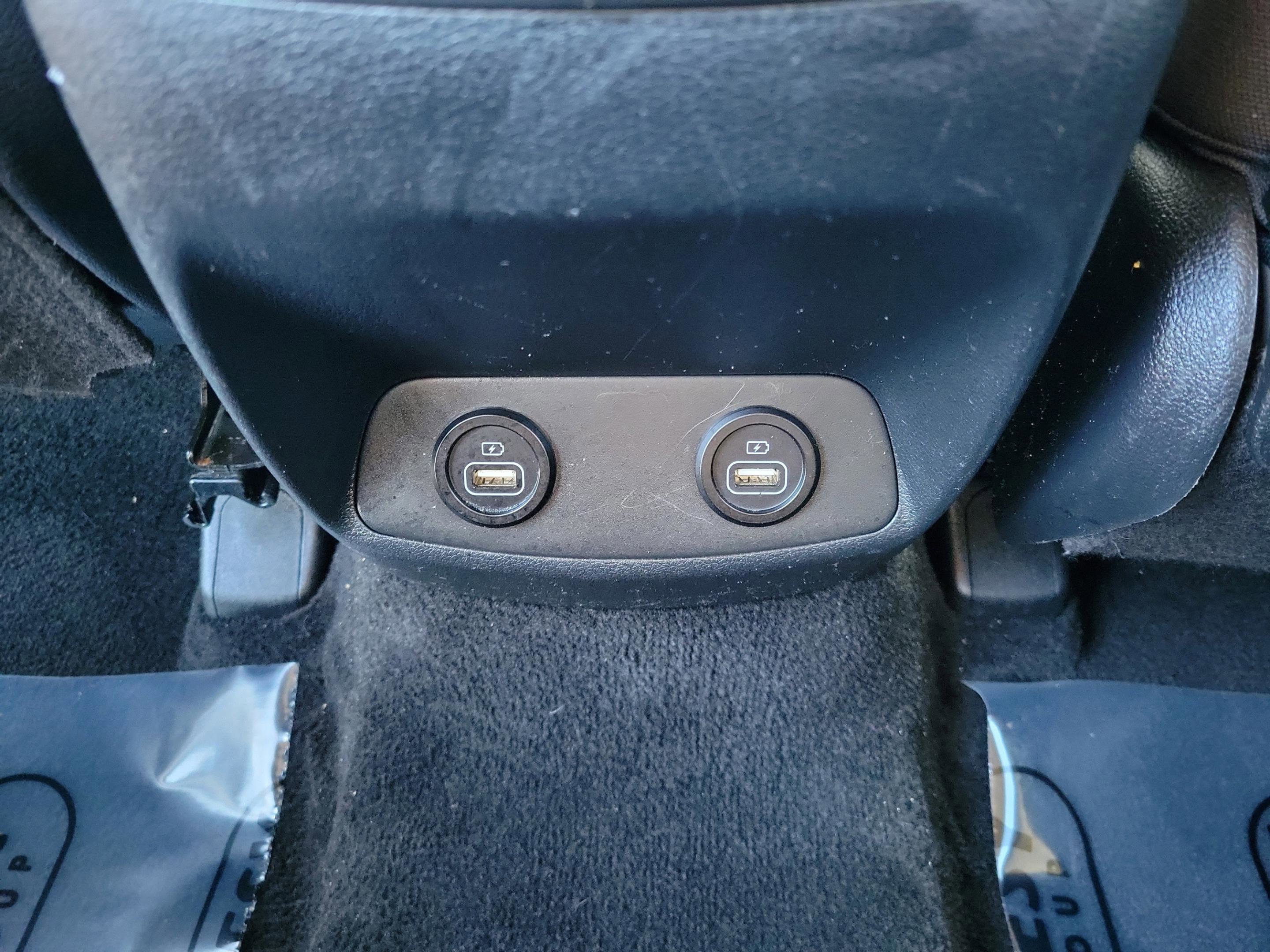 Certified 2023 Hyundai Santa Fe SEL image 13