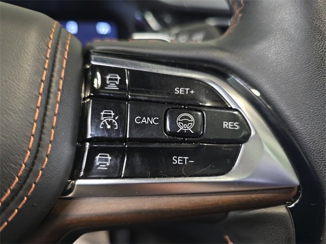 Used 2023 Jeep Grand Cherokee L Summit w/ Advanced Protech Group IV image 19