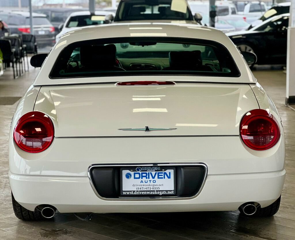 Used 2002 Ford Thunderbird RWD image 4